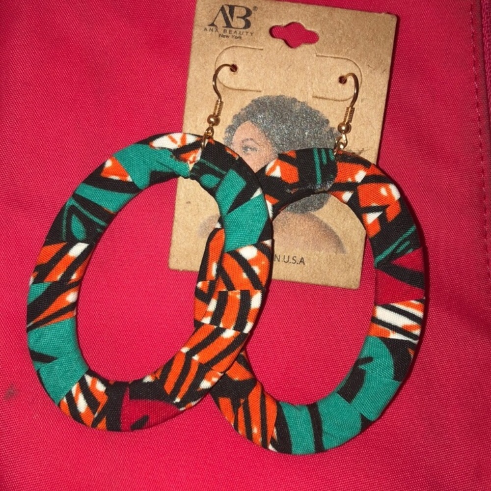 Women’s African fabric hoop earrings
